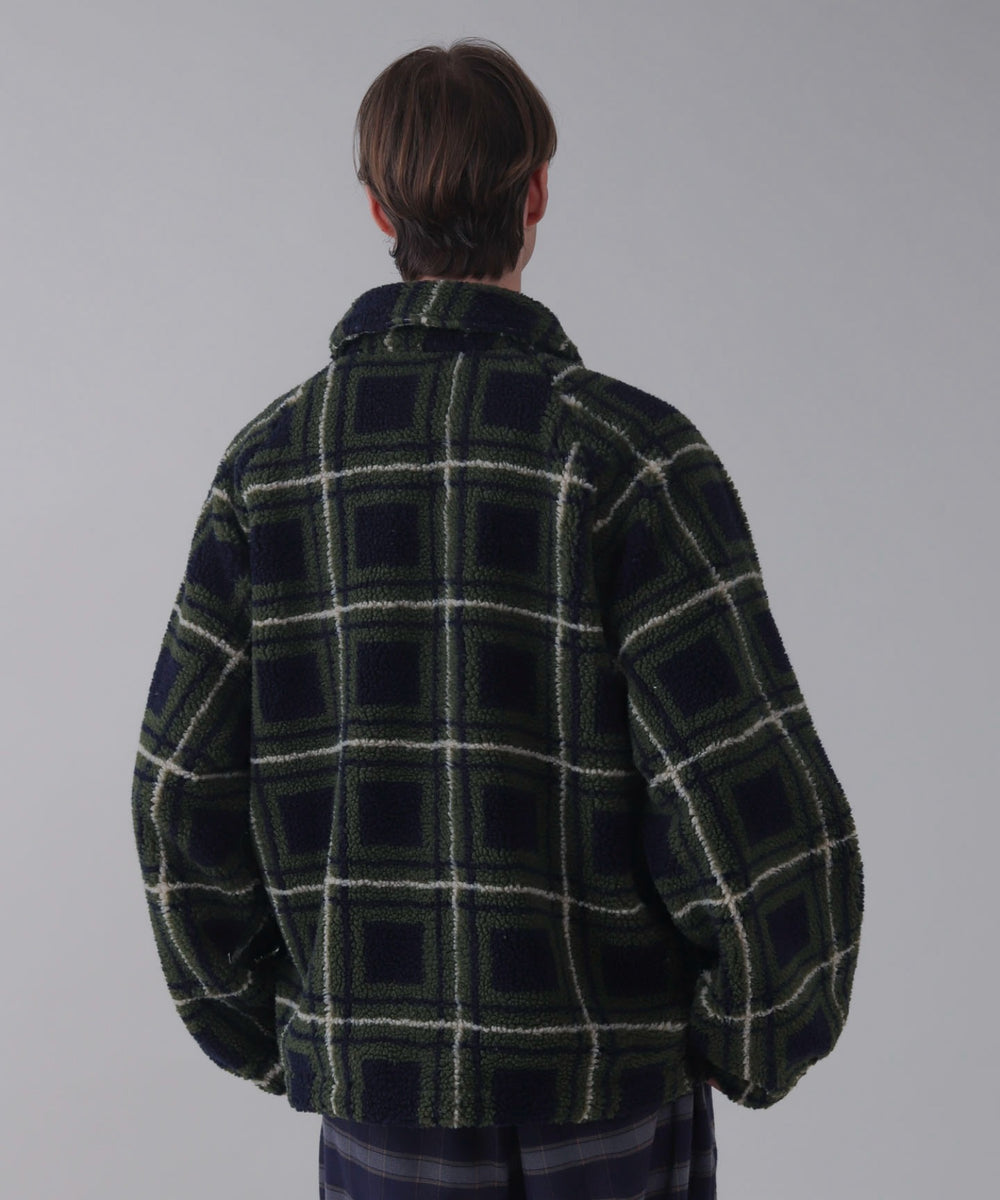 ﾈｲﾋﾞｰﾁｪｯｸ モデル：178cm L着用