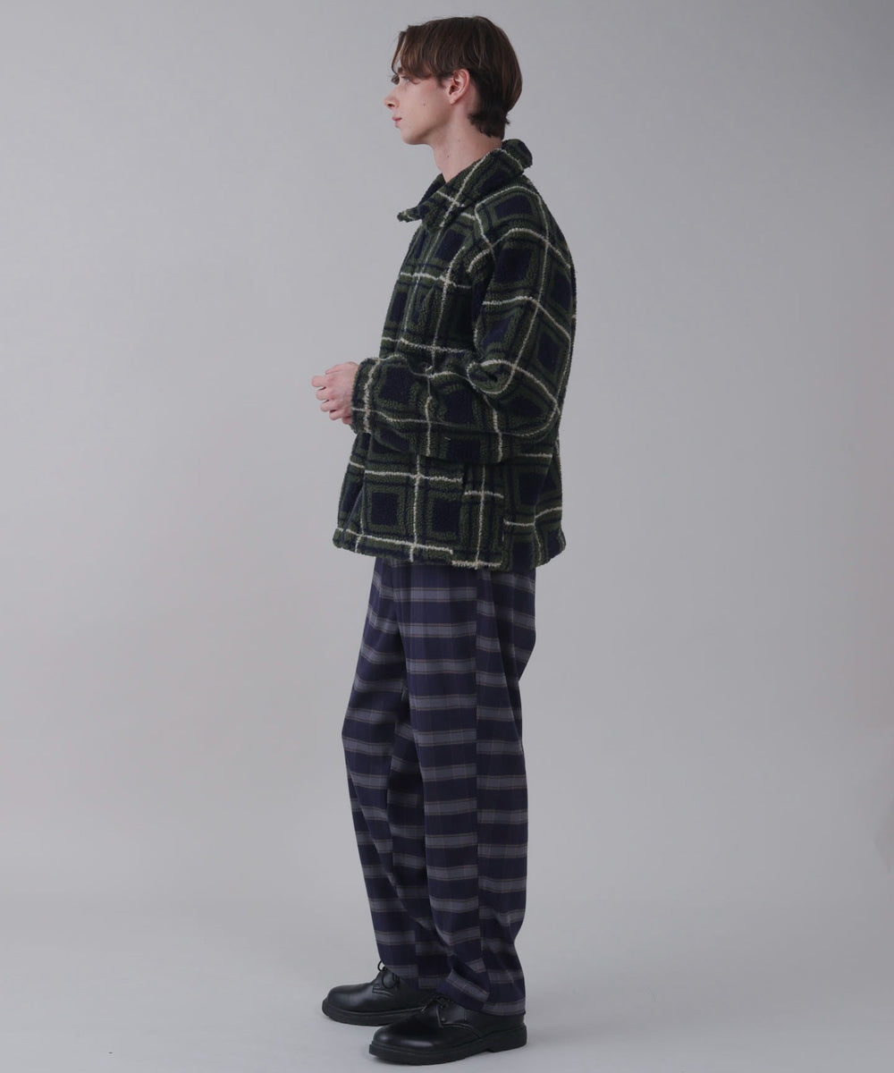 ﾈｲﾋﾞｰﾁｪｯｸ モデル：178cm L着用