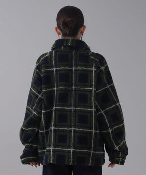 ﾈｲﾋﾞｰﾁｪｯｸ モデル：162cm L着用