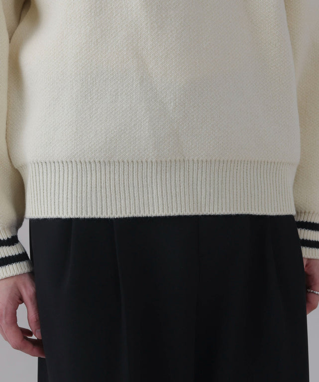 ワンポイント刺繍ニットポロ