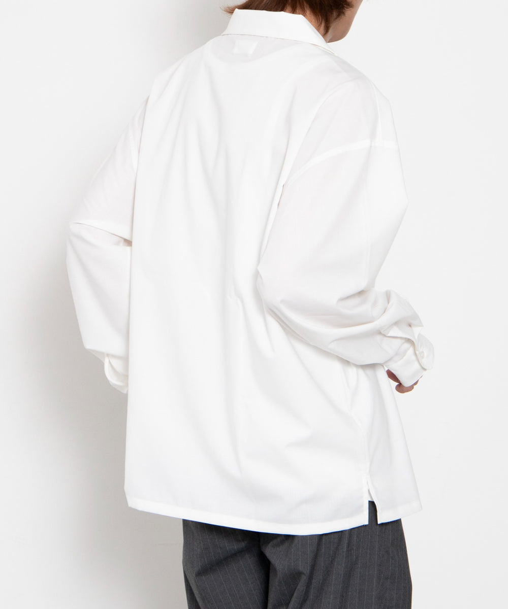 ホワイト モデル：175cm L着用