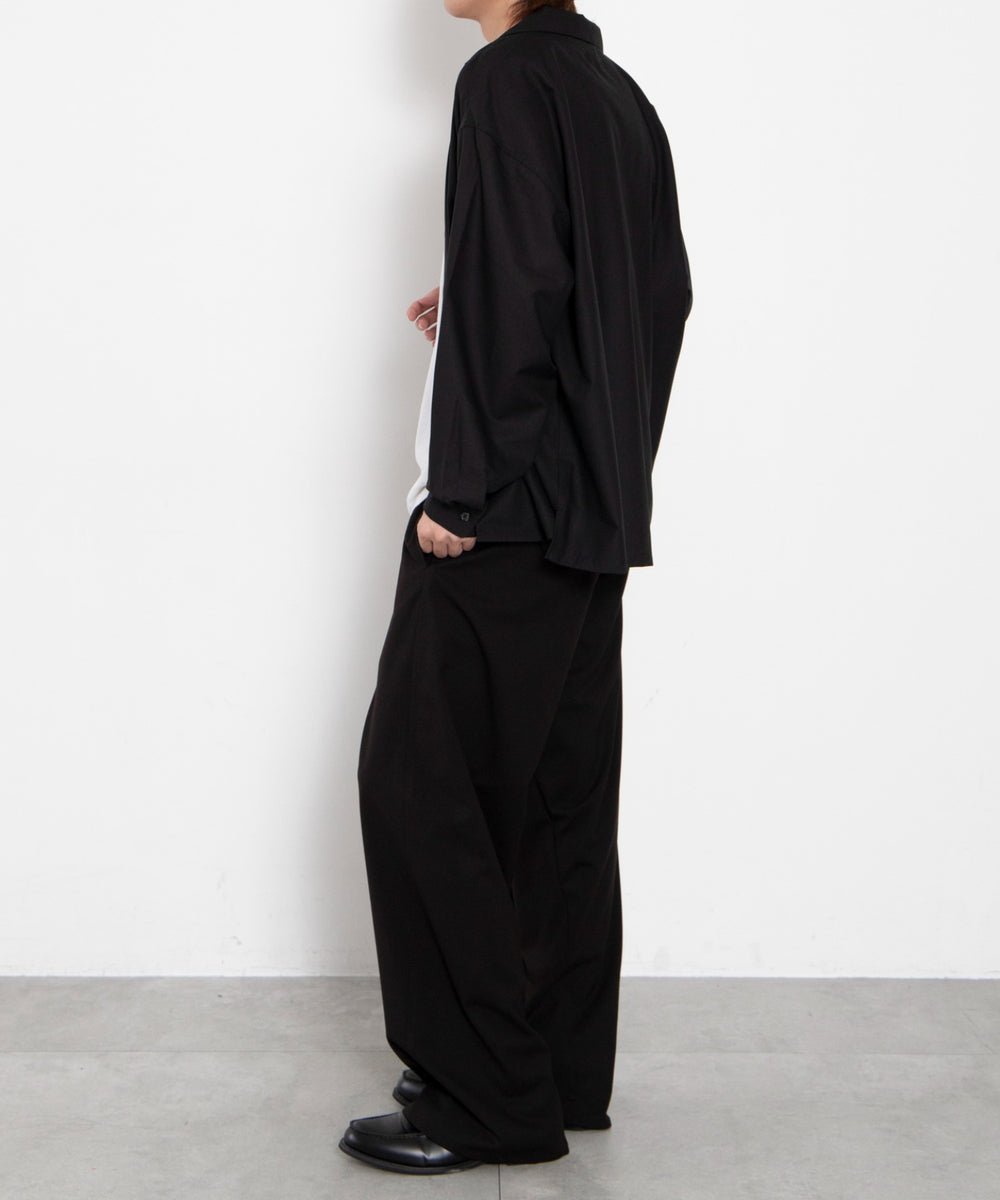 ブラック モデル：175cm L着用