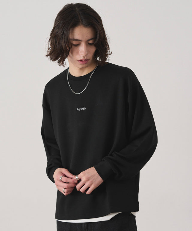 ブラック モデル：182cm L着用