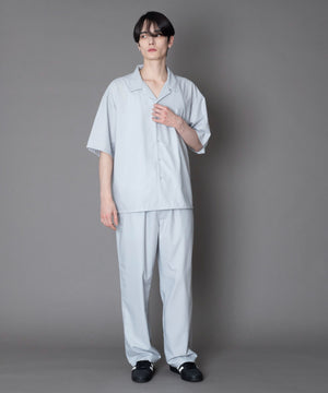 Lｸﾞﾚｰ モデル：180cm L着用