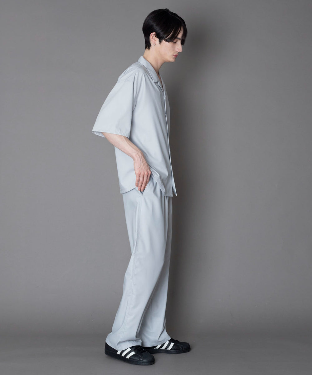 Lｸﾞﾚｰ モデル：180cm L着用