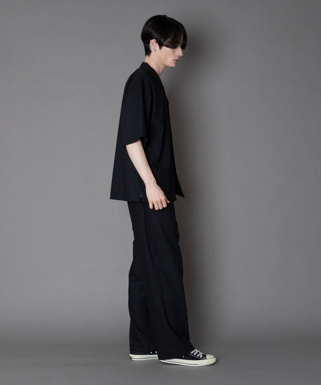 ﾌﾞﾗｯｸ モデル：180cm L着用