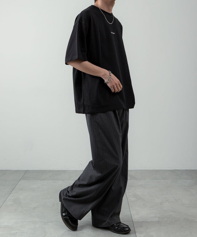 ブラック モデル：175cm L着用