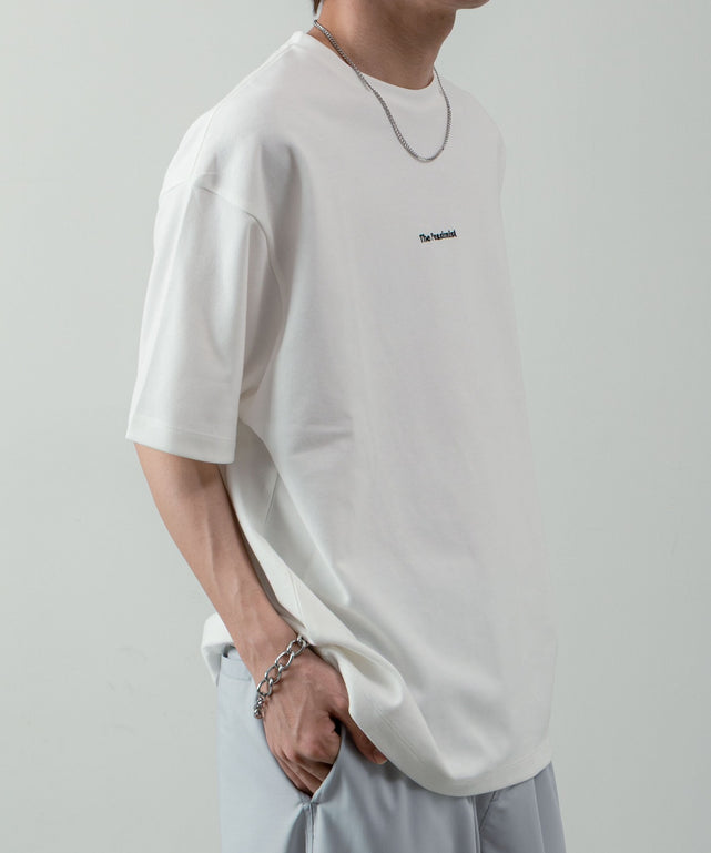 ホワイト モデル：175cm L着用