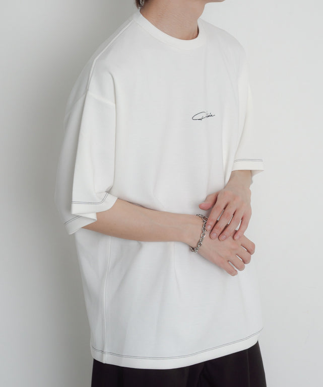 ホワイト モデル：175cm L着用