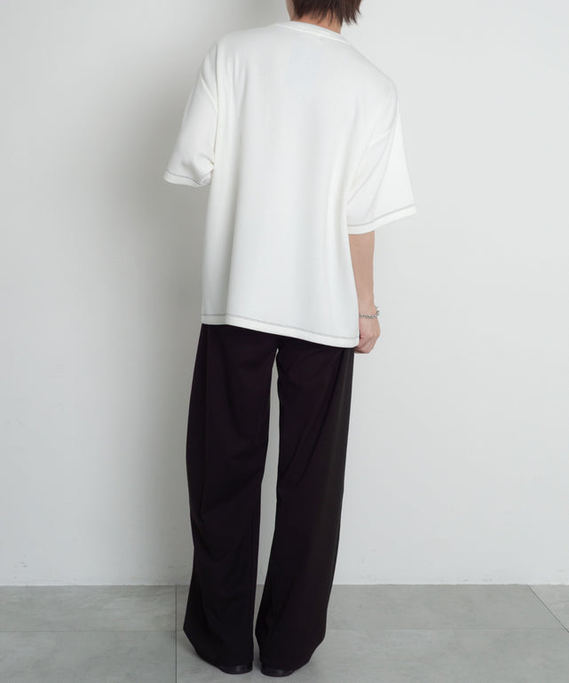 ホワイト モデル：175cm L着用