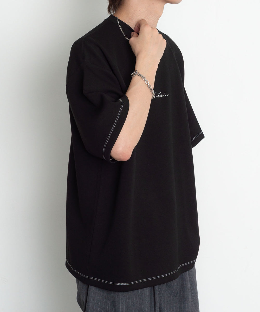 ブラック モデル：175cm L着用
