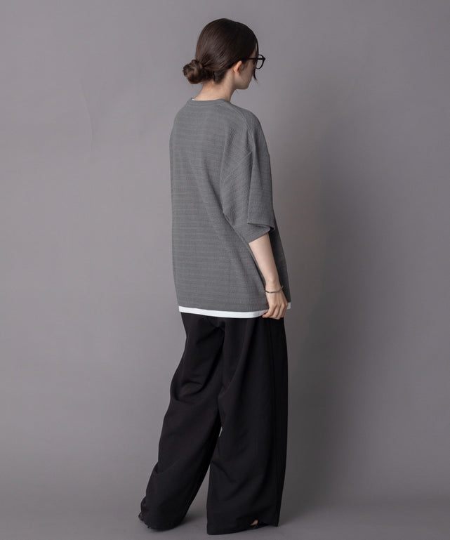 Dグレー モデル：162cm L着用