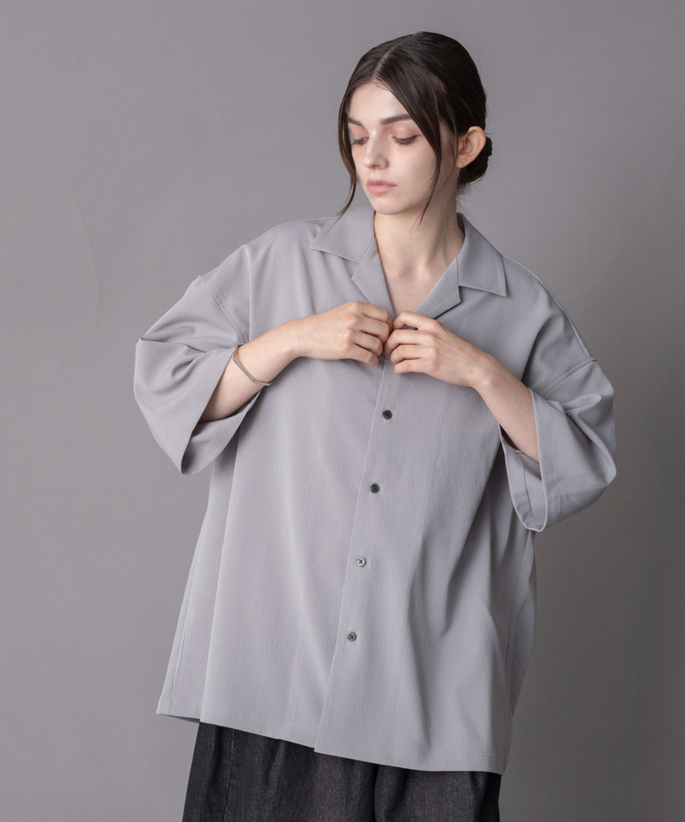 グレー モデル：162cm L着用