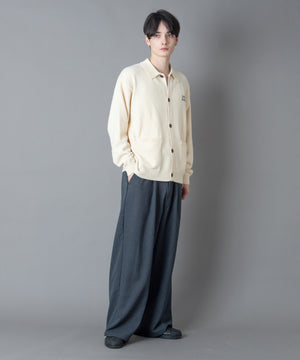 オフホワイト モデル：180cm L着用