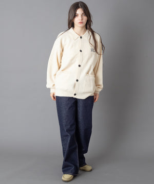 オフホワイト モデル：162cm M着用