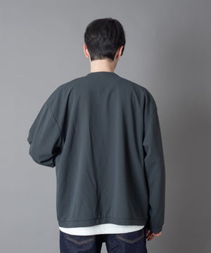 チャコール モデル：180cm L着用