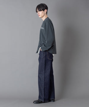 チャコール モデル：180cm L着用