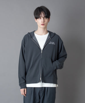 チャコール モデル：180cm L着用