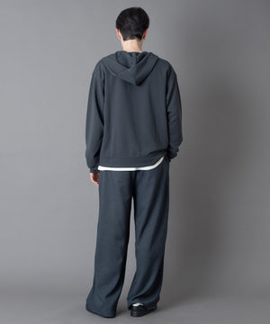 チャコール モデル：180cm L着用