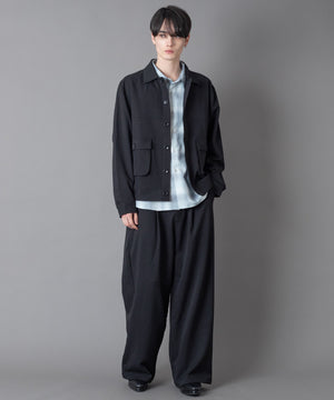 ブラック モデル：180cm L着用