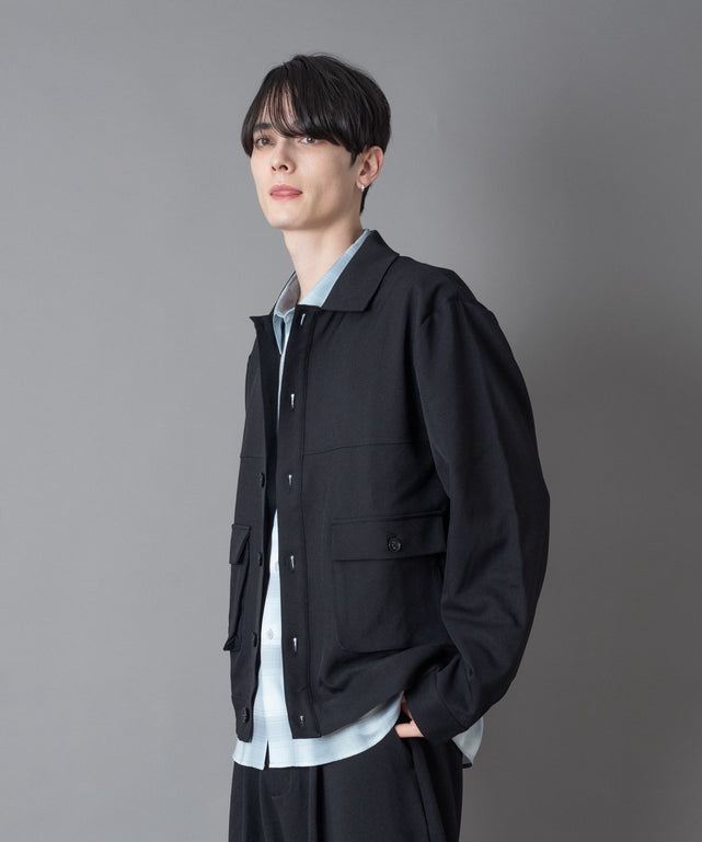 ブラック モデル：180cm L着用