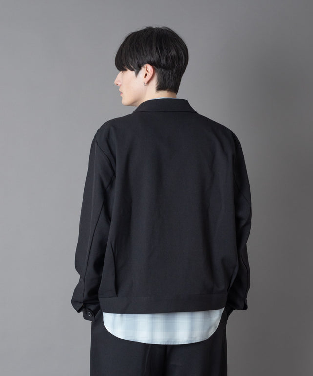 ブラック モデル：180cm L着用