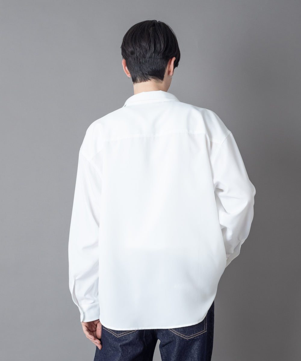 ホワイト モデル：180㎝　L着用