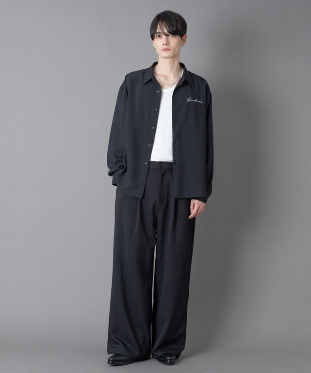 ブラック モデル：180㎝　L着用