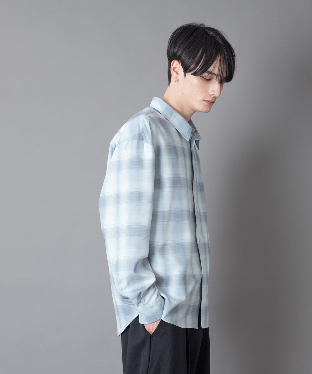 柄3(ホワイト/フォト) モデル：180㎝　L着用