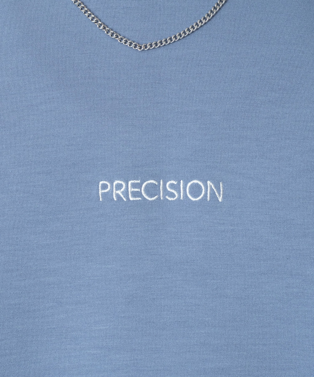 アクセ付きフォトグラフィックプルオーバー