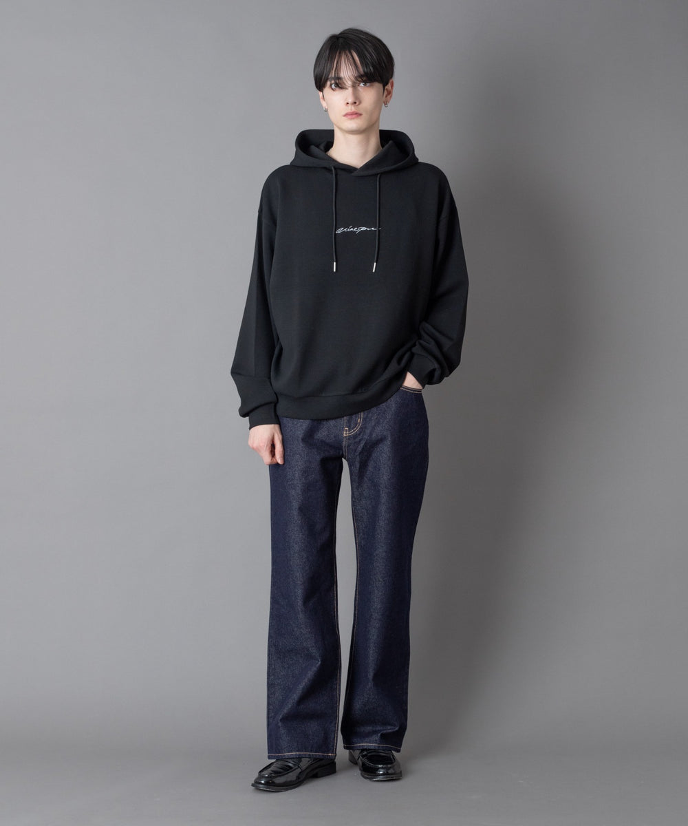 ブラック モデル：180㎝　L着用