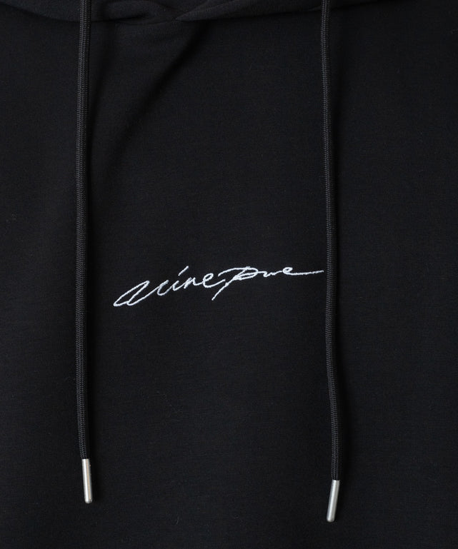 ワンポイントプルパーカー