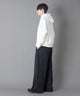 ホワイト モデル：180㎝　L着用