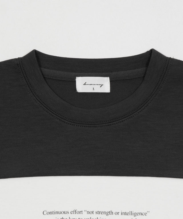 カラーパネルプルオーバー