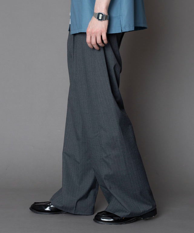 ｸﾞﾚｰｽﾄﾗｲﾌﾟ モデル：180cm L着用