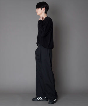 ﾌﾞﾗｯｸｽﾄﾗｲﾌﾟ モデル：180cm L着用