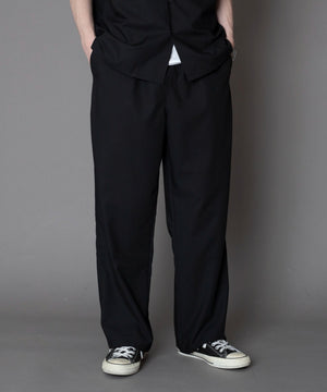 ﾌﾞﾗｯｸ モデル：180cm L着用