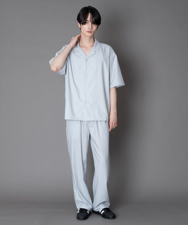 Lｸﾞﾚｰ モデル：180cm L着用