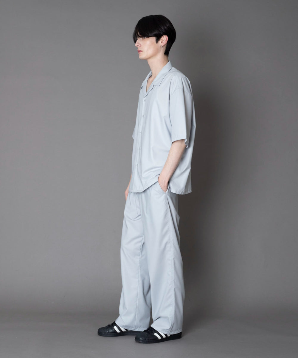 Lｸﾞﾚｰ モデル：180cm L着用