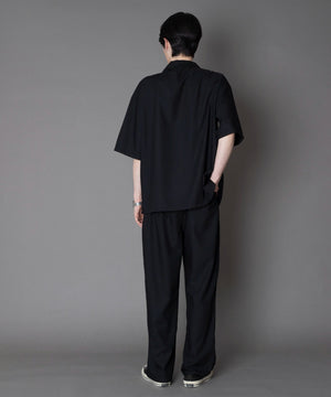 ﾌﾞﾗｯｸ モデル：180cm L着用