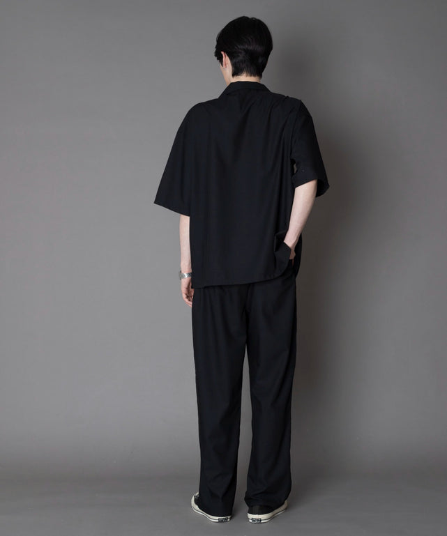 ﾌﾞﾗｯｸ モデル：180cm L着用