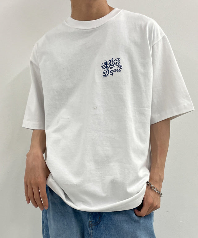 ホワイト モデル：175cm L着用