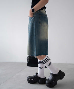 デニム中濃色　モデル：155㎝　M着用