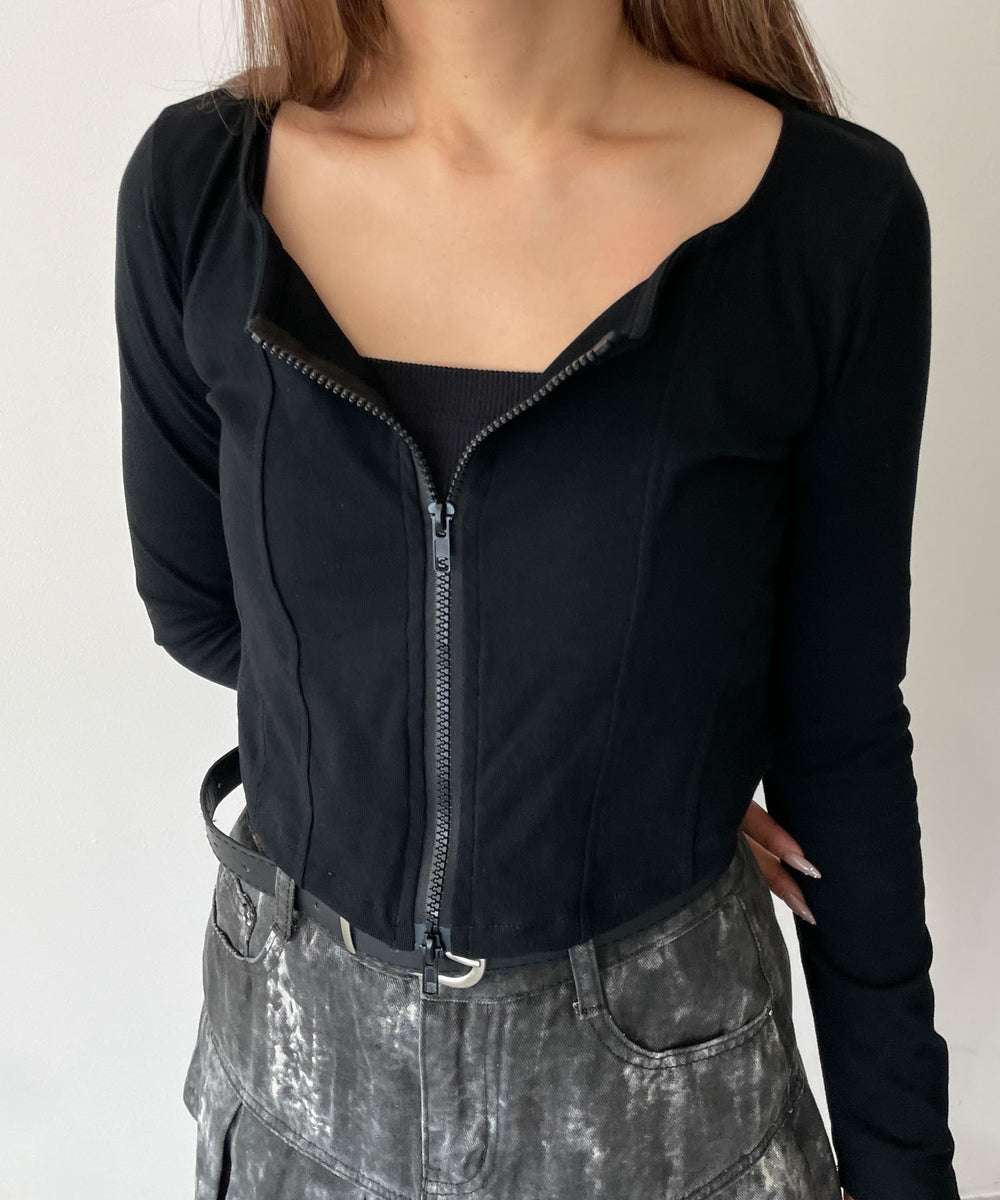 ブラック　モデル：155cm F着用