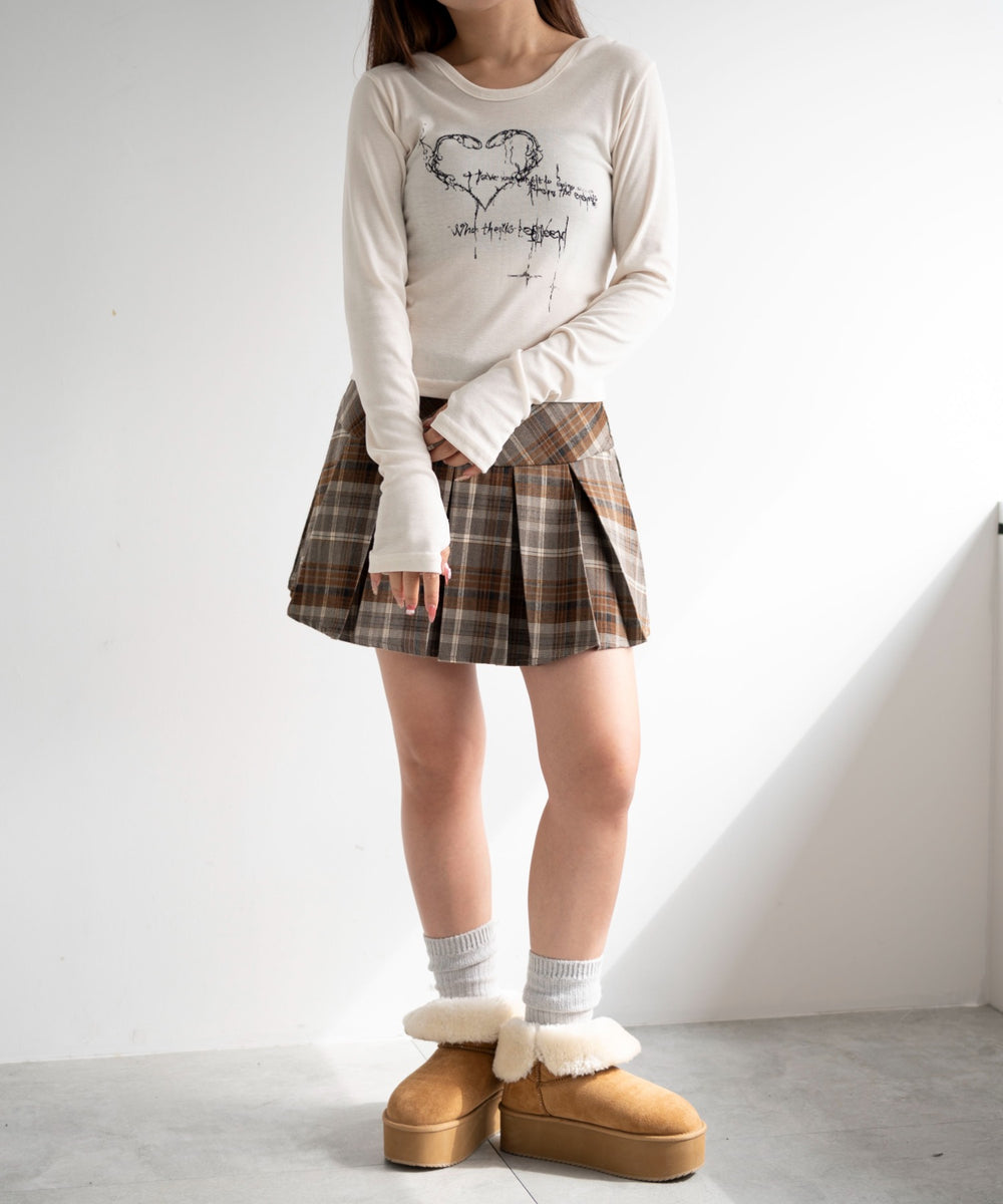 ホワイト 　モデル:155cm F着用