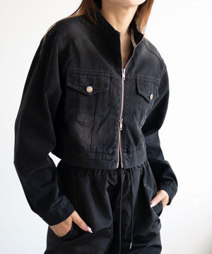 ブラック　モデル:155cm F着用