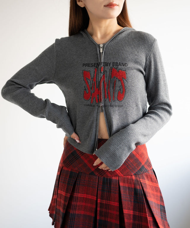 グレー　モデル:155cm F着用