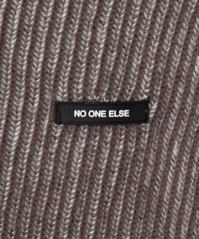 カーブヘムリブニットZIPパーカー