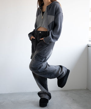 ブラック　モデル:155cm M着用