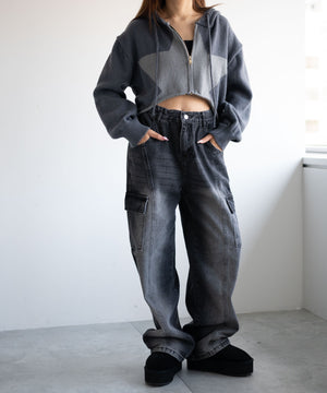 ブラック　モデル:155cm M着用